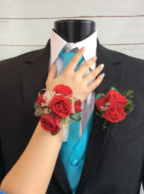CHOOSE YOUR CORSAGE