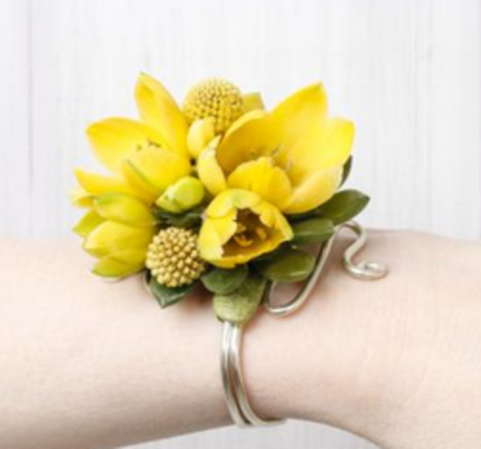 Wrist Corsage 8