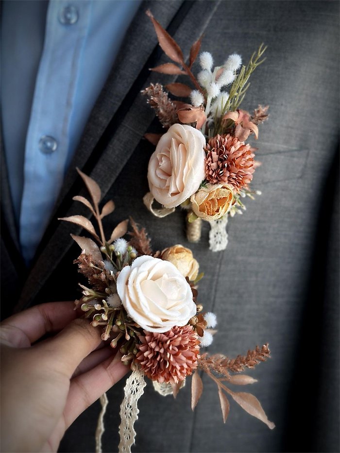 Wrist Corsage 7